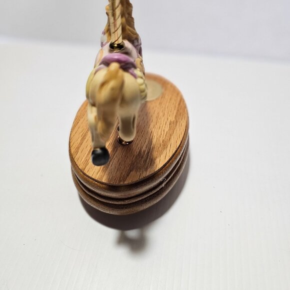 Willitts Musical Carousel Horse with Wood Base Plays Edelweiss # 8714 - Picture 7 of 16